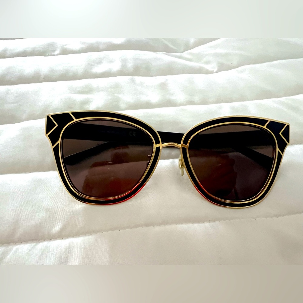 Authentic Tory Burch black and gold sunglasses with case